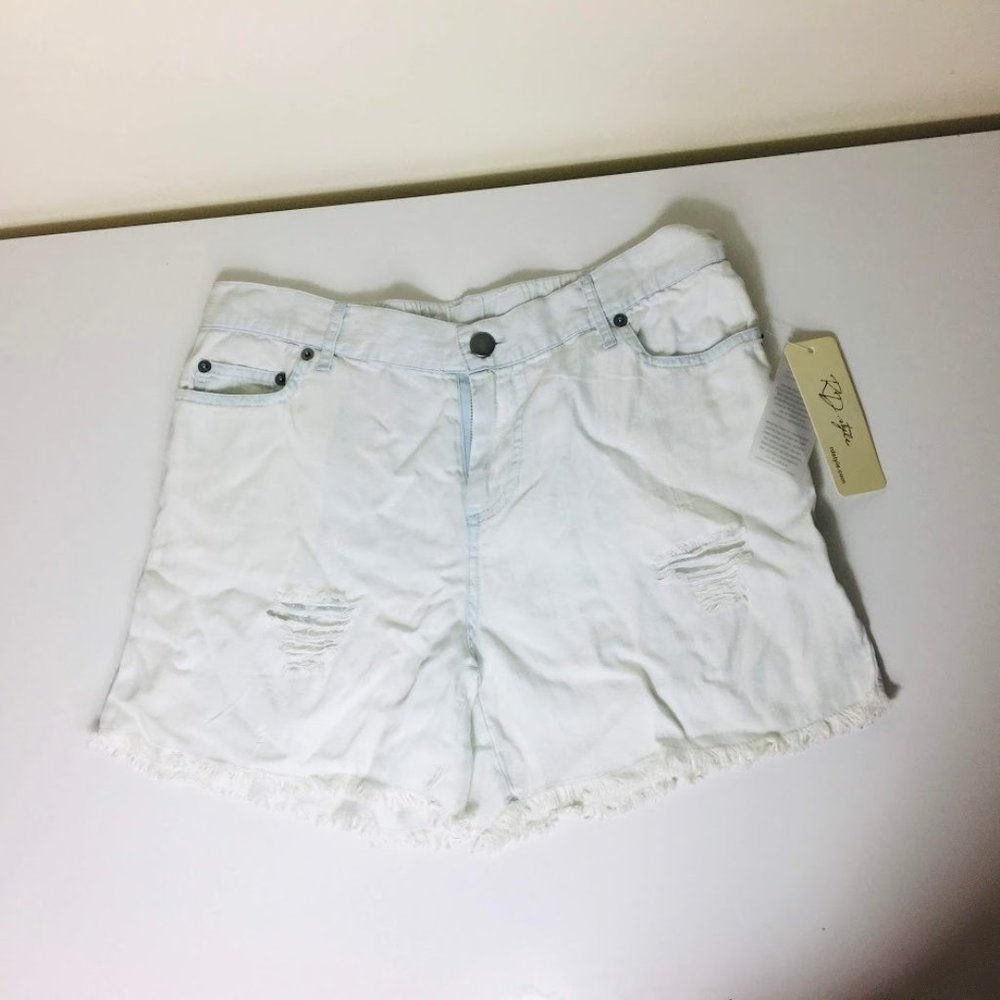 NWT denim distressed shorts size Small